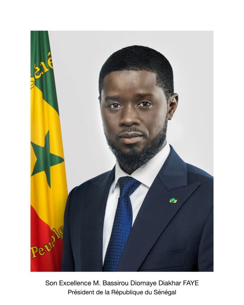 portrait officiel du président Bassirou Diomaye Faye - soleil.sn